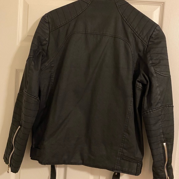 Balmain Biker Jacket
**Exclusive Item** - Picture 7 of 11